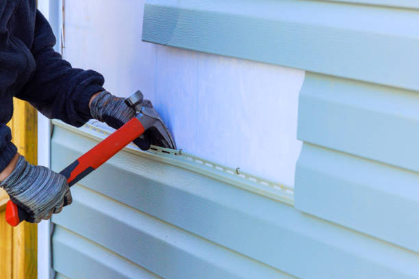 Trusted Storm Damage Siding Repair service in Cleveland, FL - Creative Siding